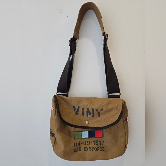 VIMY RED CANOE Canvas Messenger Bag Brown Shoulder Ajustable Strap 16x14 - Picture 2 of 9